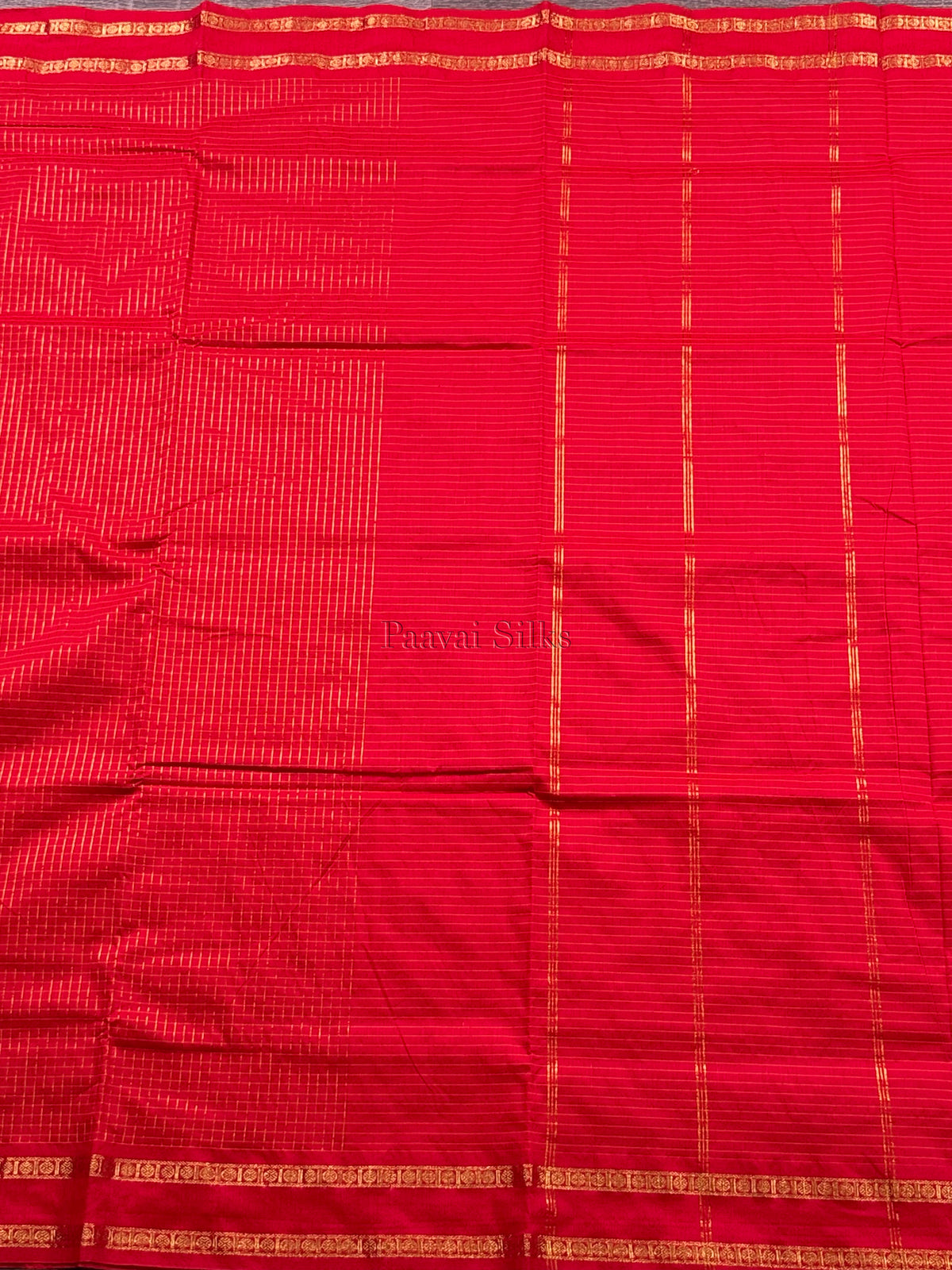 Chilly Red Muthu Kattam Cotton Saree with Rettapet Border
