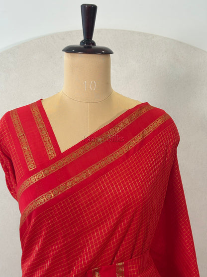 Chilly Red Muthu Kattam Cotton Saree with Rettapet Border